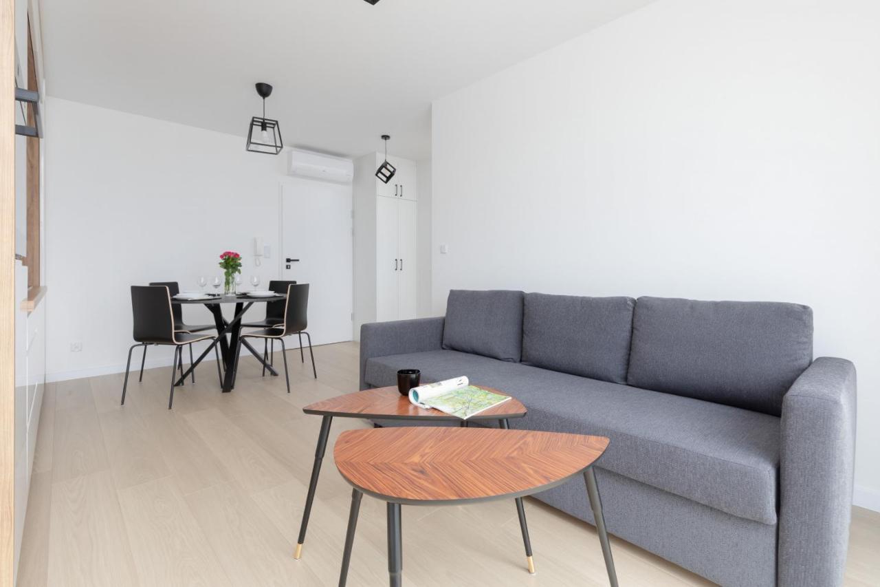 Posesja Kapitanska Przy Plazy Apartments Grzybowo By Noclegi Renters Buitenkant foto