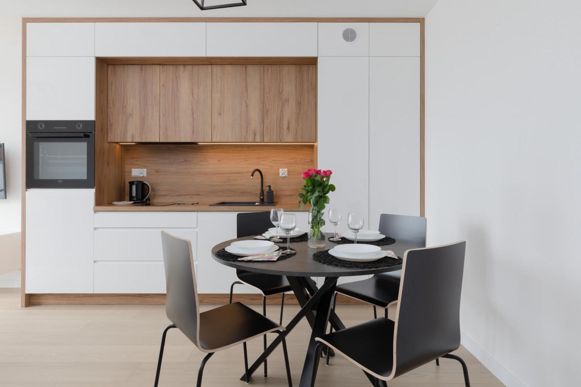 Posesja Kapitanska Przy Plazy Apartments Grzybowo By Noclegi Renters Buitenkant foto